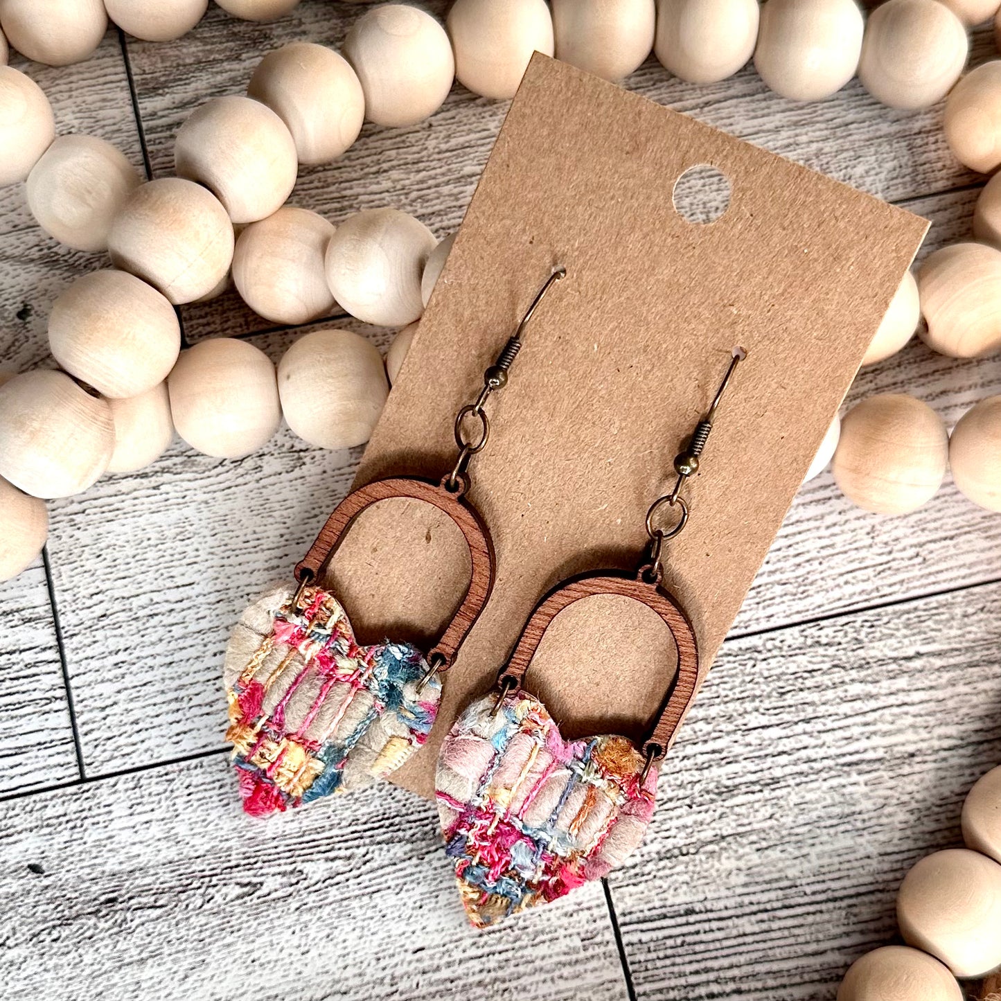 Confetti Tweed Heart with Arch