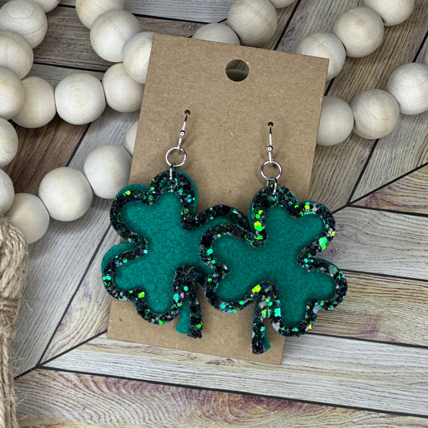 Shamrock Outline- Emerald Green with Dark Glitter