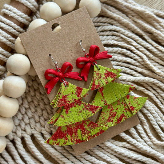 Green Fringy Tree with Red Bow