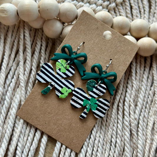 Black and White Stripe Shamrock With Green Bow