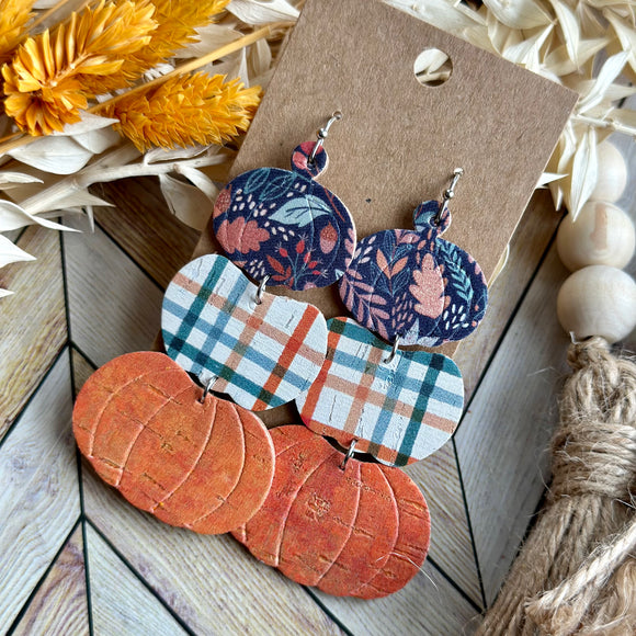 Fall Plaid Pumpkin Stack - Solid Bottom