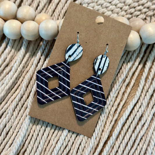 Black and White Embossed Diamond