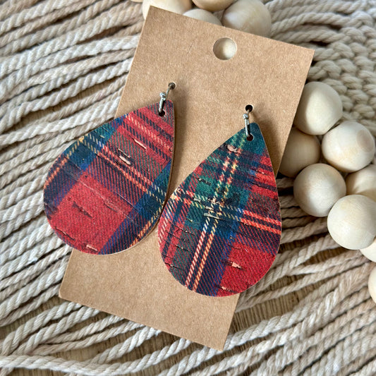 Christmas Plaid Teardrop