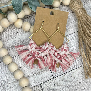 Macrame - PInk and White on Brass Square