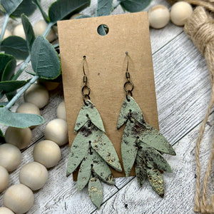 Green with Antique Gold Metallic Tiered Leaf