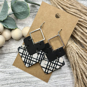 Black and White Chevron