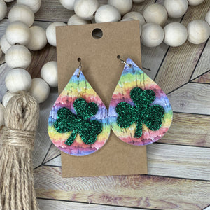 Shamrock Teardrop- Rainbow